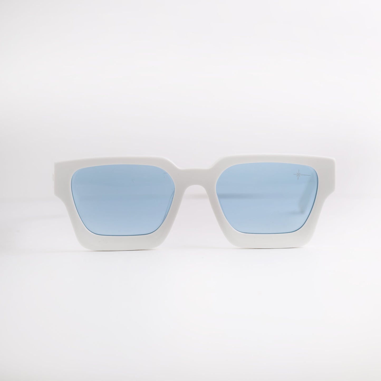 NOVIS WHITE (P)